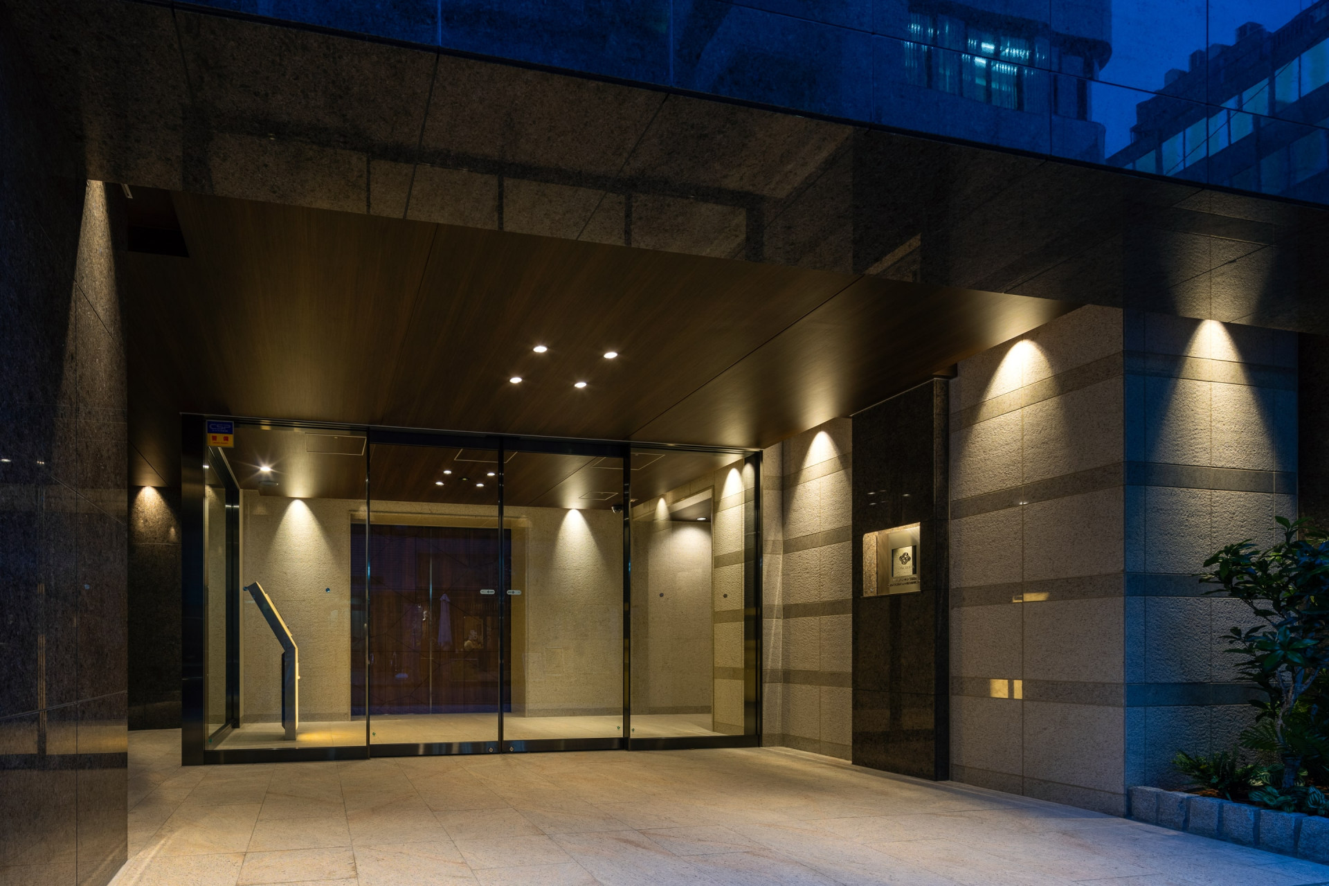 コンシェリア新橋<MASTERS VILLA>