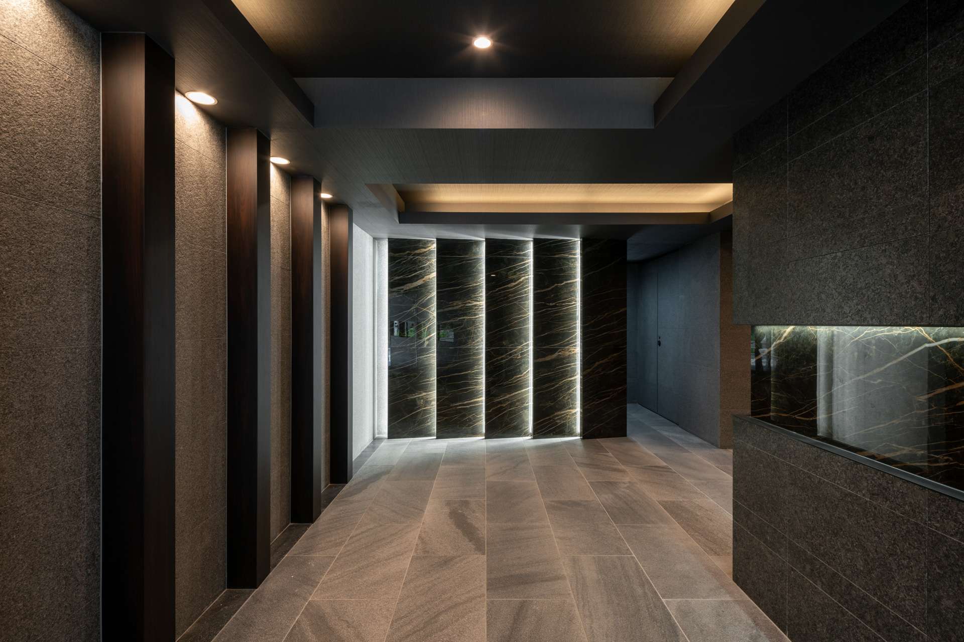 レガリス高田馬場